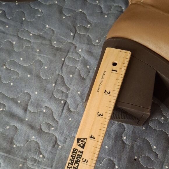 Call It Spring Brown Ankle Boots size 9.5 - Picture 3 of 6